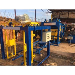 Máquina para Hacer Ladrillos YOUJU <span class=keywords><strong>Host</strong></span> Sales QT4-15 Alibaba, Máquina Automática para Fabricar Bloques, Máquina para Ladrillos Entrabados Brasil 3500 QT4-15A - Product Image 2