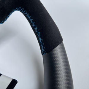 Volant en fibre de carbone 100% authentique, de qualité supérieure, <span class=keywords><strong>prix</strong></span> d'usine, <span class=keywords><strong>neuf</strong></span>, pour <span class=keywords><strong>Ford</strong></span> <span class=keywords><strong>Mustang</strong></span> 2015 <span class=keywords><strong>2016</strong></span> 2017 - Product Image 4