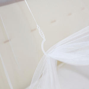 Mosquitera blanca para cama doble, rectangular de 1,8 m de ancho, colgante, sin necesidad de instalación, para uso doméstico, con diseño sólido. - Product Image 3