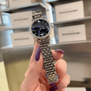 Fashionable And Trendy Watch Precision Quartz Movement <b>Diamond</b> Studded Bezel Stainless Steel <b>Chain</b> Strap Longiness. - Product Image 4