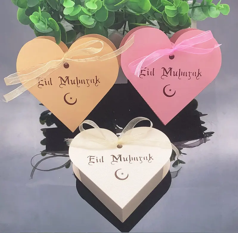 Caja de caramelos con corazón Eid Mubarak, caja de regalo de papel artesanal, feliz musulmán islámico, al-fitr Eid, suministros para decoración de fiesta de Ramadán