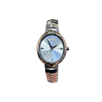Montre quartz Saturne en métal bleu glace, nouvelle collection, bracelet serpent, petite montre dorée pour femme, très demandée