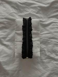 Bolsa <span class=keywords><strong>de</strong></span> Maquillaje <span class=keywords><strong>de</strong></span> Pana con Logotipo Personalizado y Encaje Negro, Bolsa <span class=keywords><strong>de</strong></span> Aseo Vintage - Product Image 3