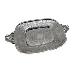 Bandeja de Metal Grabada, Bandeja de Metal Repujada, Plato Decorativo Grabado, Bandeja de Mesa de Lujo, Bandeja de Vajilla Premium, Bandeja Decorativa - Product Image 1
