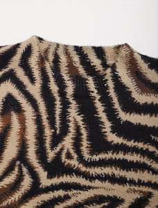 Vêtements pour femmes avec garantie de qualité Pulls épais de luxe pour femmes à la mode - Product Image 3