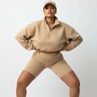 Ensemble 2 pièces pour femme : Sweat-shirt court à demi-zip en polaire et short de cycliste taille haute pour le yoga, style survêtement, vente en gros