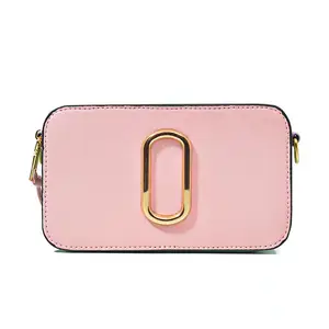 Hochwertige Großhandel Kamera Damentasche Einschulter-Schräg breites Band Mini-Delikatedesign-Handtasche Handtaschen für Damen Taschen Süßigkeiten PU