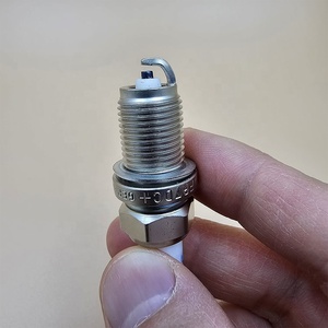 Candele automatiche per sistemi di motori FR7DC + 8 candele di accensione per autoveicoli nelle parti di automobili - Product Image 2