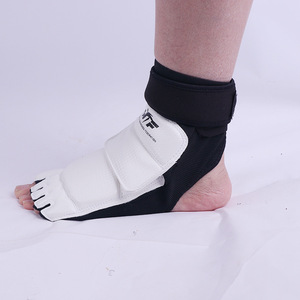 Guantes de Boxeo MMA de Medio Dedo con Soporte de Velcro en la Muñeca, Unisex, para Entrenamiento y Combate - Product Image 2