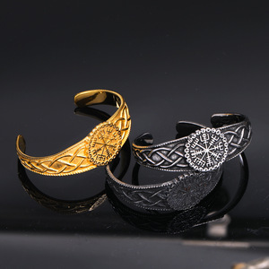 Pulsera de Acero de Titanio para Hombre, Estilo Vikingo, Celta, Retro, Punk, con Brújula, Joyería de Mano de Primera Calidad, Venta al Por Mayor - Product Image 1