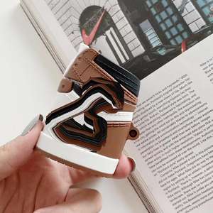 Travis Scott inspiré étui pour baskets pour <span class=keywords><strong>AirPods</strong></span> Pro & AJ 6 matériau PC Durable vente chaude accessoire pour casque - Product Image 5