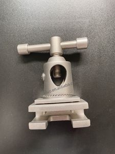 Accessori per Tavolo Operatorio Manuale: Supporti Regolabili per Gambe, Poggiapiedi per Ginecologia e Ostetricia, Compatibili con Morsetto Universale - Product Image 6