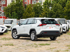 Toyota <span class=keywords><strong>RAV4</strong></span> <span class=keywords><strong>2022</strong></span> Edición <span class=keywords><strong>Adventure</strong></span> 2.0L CVT AWD SUV 5 Puertas 5 Plazas Euro VI LHD Todoterreno, Usado, Más Vendido - Product Image 4