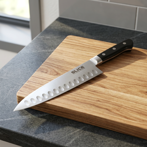 Cuchillo de Chef Profesional de Acero Inoxidable con Hoja Ondulada y Borde Dentado, Mango de Plástico, Diseño Ambidiestro, Seki Japón, 24 cm - Product Image 2