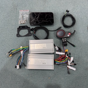 Controlador de Scooter Eléctrico de Doble Motor FOC JB 72v 50A con Pantalla Central TF-100 y Acelerador de Dedo para Scooter de 8000w 10000w 15000W - Product Image 1