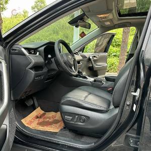 Toyota <span class=keywords><strong>RAV4</strong></span> 2.0L d'occasion 2018, conduite à gauche, essence/essence, SUV, transmission automatique - Product Image 5