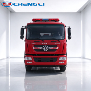 Camion de lutte contre l'incendie à mousse et eau Dongfeng 4x2 de qualité supérieure, personnalisé OEM Cummins pour les dépôts pétroliers et les aéroports - Product Image 4