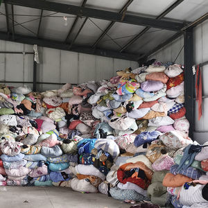Ropa de Segunda Mano de Alta Calidad de China, Fardos de Ropa Usada de Verano - Product Image 4