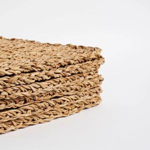 Handmade Round Seagrass Placemats Natural Woven Decorative Table <b>Chargers</b> Eco-Friendly Heat Insulation Dining Mats - Product Image 1