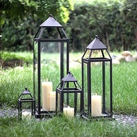 Lanterne en fer forgé avec support de bougie en verre, portative, pour extérieur, cour, sur pied, décoration de Noël artisanale