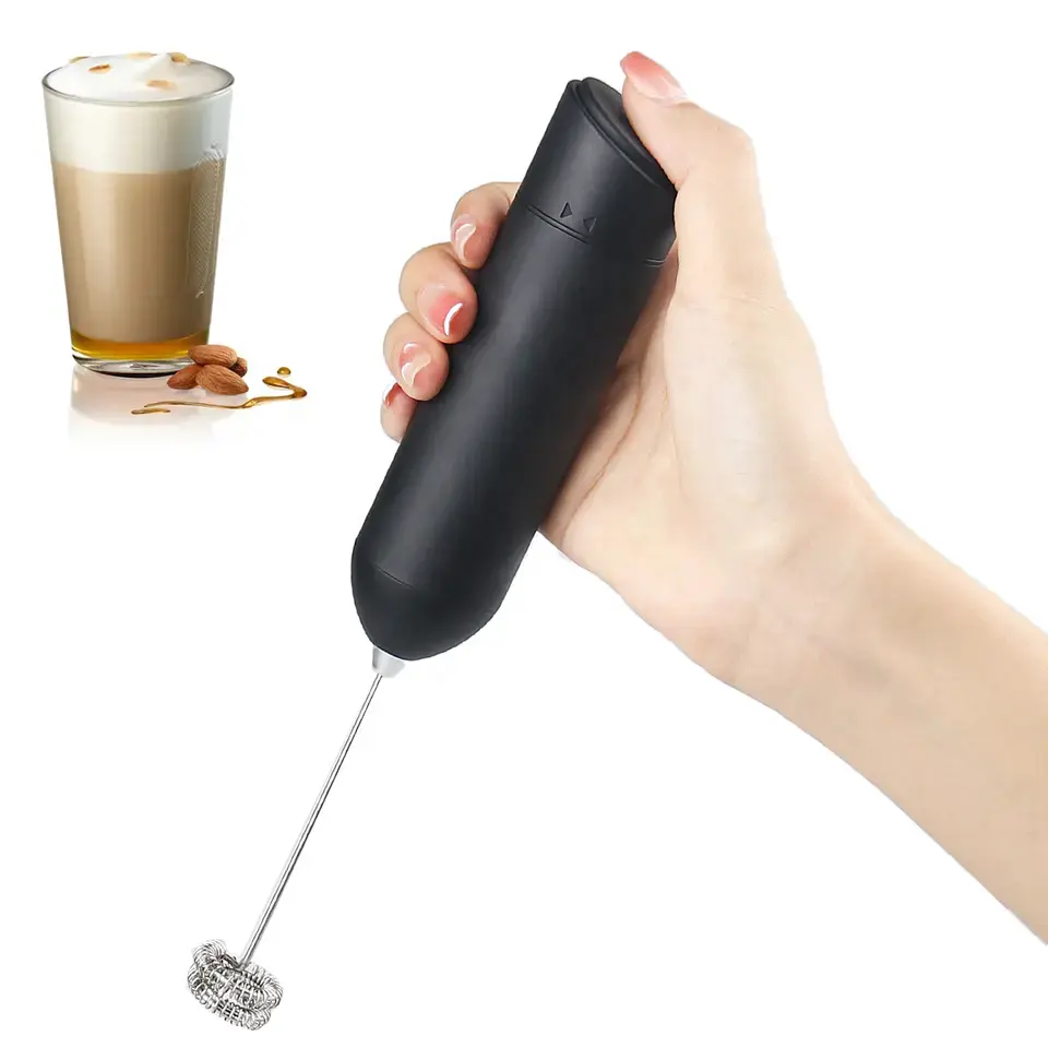 ホット販売2023新しいキッチンガジェットABS電気ミルク泡立て器ハンドヘルド電池式コーヒー泡立て器ブレンダーコーヒースターラー