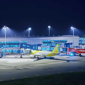 Cishine - Poste de Iluminación LED de Gran Altura para Estadios de Fútbol y Centros Deportivos, 15m, 20m, 22m, 25m, 30m, 35m, 45m, 50m, con Escaleras de Acceso - Product Image 6