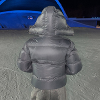 Veste d'hiver matelassée et rembourrée en duvet, à capuche, en nylon et polyester, avec fermeture éclair, pour un échantillonnage rapide et personnalisé