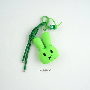 2026 Popular Conejo de Peluche Tejido Ecológico y Duradero, Llavero, Colgante para Bolso, Muñeca Decorativa para Niña, Accesorios para Coche - Product Image 4