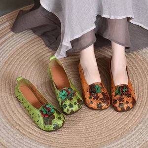 Zapatos de Mujer de Cuero Genuino Primavera-Verano 2025, Parte Superior de Piel de Vaca, Tacón Bajo Suave, Diseño Retro con Punta Abierta, Cómodos y Fáciles de Poner - Product Image 1
