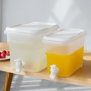 Pichet à eau froide pour réfrigérateur distributeurs de boissons de jus bouilloire avec robinet grande capacité PP plastique carré en plastique CLASSIC 3.5L/5L - Product Image 1