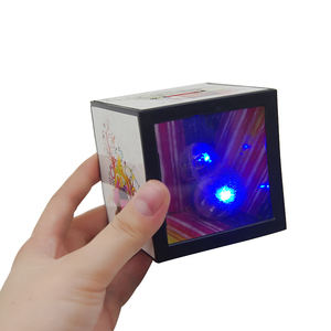 Illuminez les tours de tirelire magiques gros plan jouet magique tours de pièces enfants Flash tirelire tirelire magique - Product Image 5