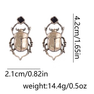 Pendientes de escarabajo de aleación de estilo fresco retro para mujer - Product Image 2