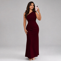 Robe longue sirène élégante grande taille 4XL unie à une épaule, froncée, taille naturelle, moulante, pour soirée formelle, mariage ou invitées