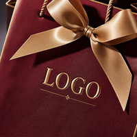Tas Kado Kertas Belanja Mewah Ramah Lingkungan untuk Parfum dan Perhiasan dengan Logo Embossing Perak Hot Stamping dan Pita Lebar 3cm