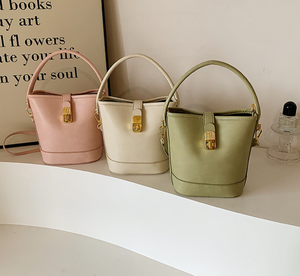 Sac décontracté en cuir PU pour femme, sac à main uni en gros, sac seau tendance à bandoulière unique - Product Image 1