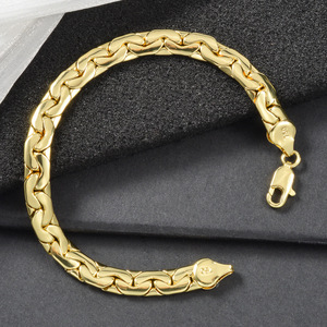 Pulsera de Cobre Italiano de Alta Resistencia con Cierre <span class=keywords><strong>750</strong></span> Chapado en <span class=keywords><strong>Oro</strong></span> de 18k, Diseño Geométrico en Forma de U, Venta al Por Mayor - Product Image 3