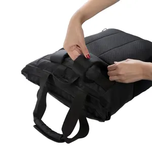Sac pour ordinateur portable Swiss Peak RFID 15 pouces, merchandising personnalisé - Product Image 2