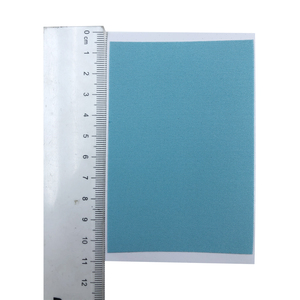 Cerotto Terapeutico Autoadesivo a Infrarossi Lontani in Puro Cotone Antirreumatico Certificato ISO EP-101 per la Cura della Salute 7cm*10cm con Retro Blu - Product Image 3