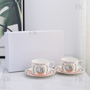 Meilleures ventes : Service de table de luxe européen Collection Soleil et Lune, comprenant tasses et soucoupes en céramique et assiettes avec technique de gravure durable - Product Image 5