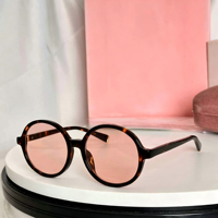 Nouvelles Lunettes de Soleil Carrées Unisexe Tendance à Monture Large, Protection UV400 Dégradée Haut de Gamme, Qualité Premium