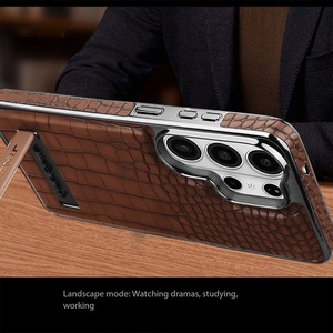 Étui de téléphone en cuir PU magnétique plaqué de haute qualité pour Samsung S26 S23 S24 Ultra S25 Plus avec support à bande antichoc - Product Image 4