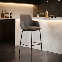 Tabouret de bar commercial noir en acier thermolaqué avec pieds en forme de traîneau et repose-pieds pour hôtel, bistrot, café