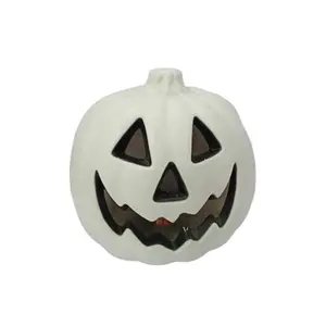 Hot Selling Halloween Bear With Pumpkin Halloween Packaging Jar Pumpkins Artificial Decorative