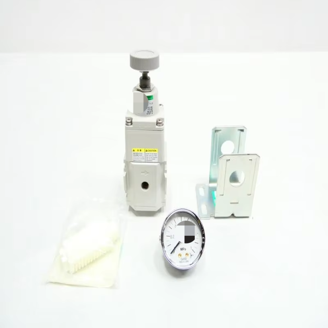 RP2000-10-08-G49PBE Pneumatic Regulator 1mpa 0.03-0.85mpa 3/8in Npt New Original Ready Stock Industrial Automation PAC