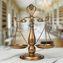 Meilleure vente nouveau Design Unique pièce maîtresse en métal équilibre Justice loi échelle décoration pièce maîtresse décor à la maison - Product Image 6