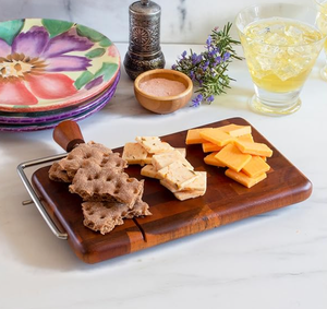 Tabla de servir de madera de acacia LOMATO con forma de corazón, 2.0 cm de grosor, serie Totally Bamboo Rock Branch, para cortar queso y mantequilla - Product Image 3