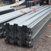 GUANGQIA Modern Design Style Hot Selling 750 Matériaux de terrasse Panneaux de plancher en acier inoxydable pour la construction en béton