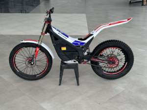 Vélo de fosse haute puissance ET700/600 par <span class=keywords><strong>Arctic</strong></span> Leopard Peak <span class=keywords><strong>Power</strong></span> 16kw 600Nm avec suspension réglable - Product Image 6