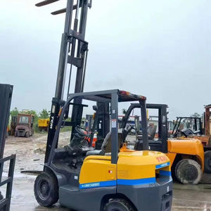 Gebruikt Tweedehands <span class=keywords><strong>Komatsu</strong></span> <span class=keywords><strong>25</strong></span> 4 Wiel Japan Merk Origineel Ontwerp 2.5 <span class=keywords><strong>Ton</strong></span> Vorkheftruck Met Hoge Kwaliteit En Lage Prijs Voor Hete Verkoop - Product Image 1