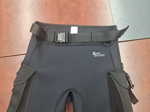 Sinodiving <span class=keywords><strong>Pantalon</strong></span> de combinaison en néoprène 3mm pour <span class=keywords><strong>homme</strong></span> avec poches Combinaisons de plongée Pantalons courts - Product Image 2